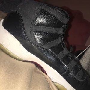 Jordan 11s